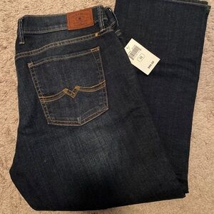 Lucky Brand Sweet N Crop Jeans 
Size 14/32
NWT